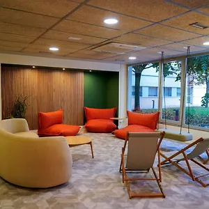 Residencia Universitaria Resa Abedules Pamplona