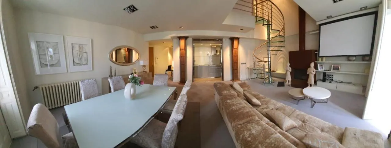 Lujoso Duplex En La Plaza Del Ayuntamiento Apartment Pamplona