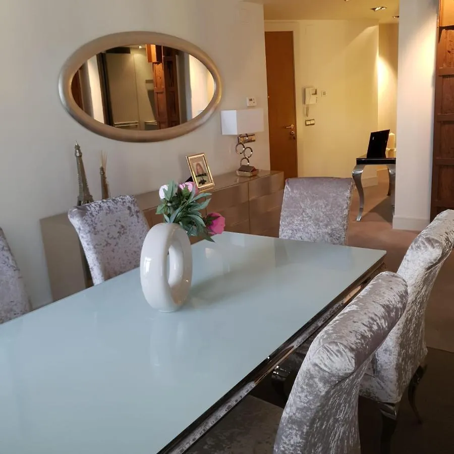 Lujoso Duplex En La Plaza Del Ayuntamiento Apartment Pamplona Spain