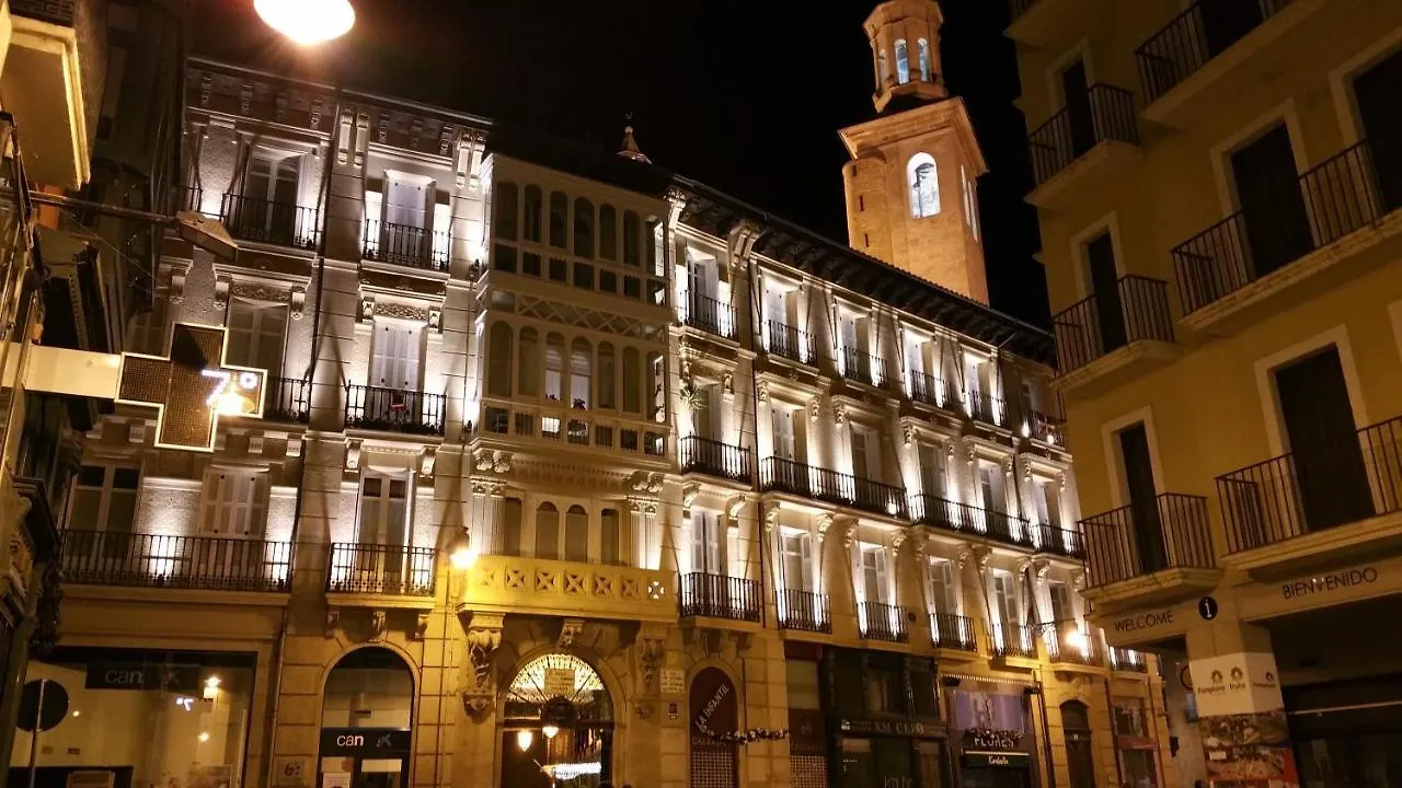 Lujoso Duplex En La Plaza Del Ayuntamiento Apartment Pamplona Spain